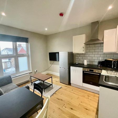 Cosy 1 Bedroom Flat! London Luaran gambar