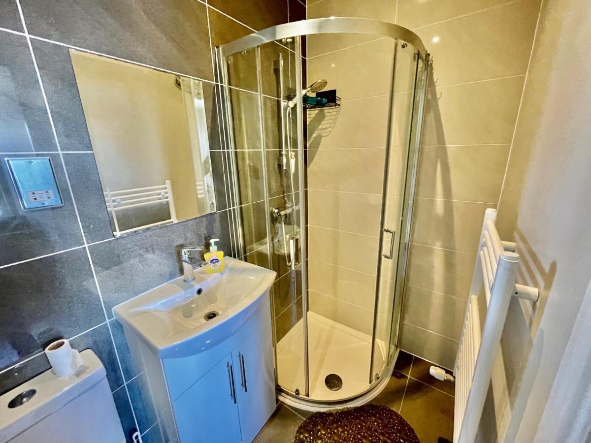 Cosy 1 Bedroom Flat! London Luaran gambar