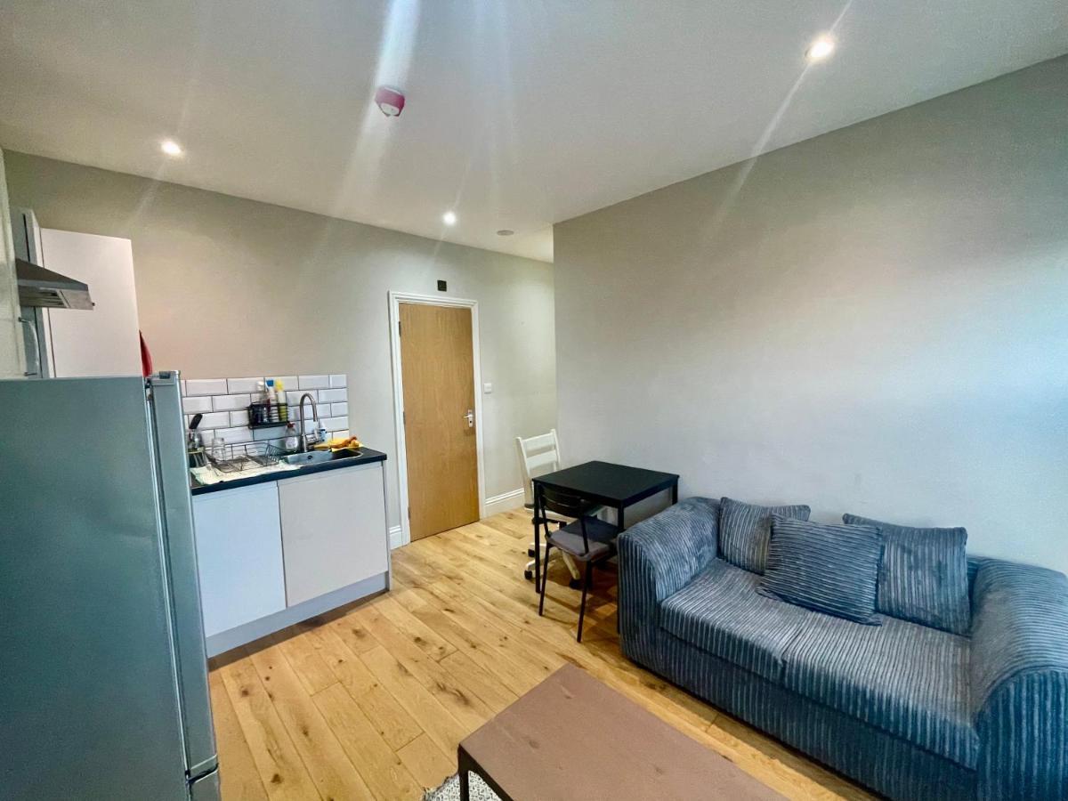 Cosy 1 Bedroom Flat! London Luaran gambar